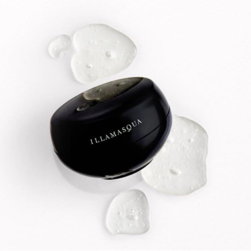 Illamasqua Hydra Veil